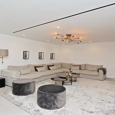 Malibu - Onesix2, Cleverdetails Cd 285 فيلامورا