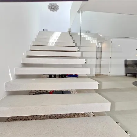 Villa Malibu - Onesix2, Cleverdetails Cd 285