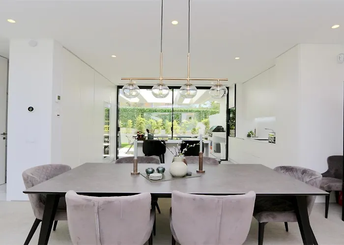 Malibu - Onesix2, Cleverdetails Cd 285 וילה *