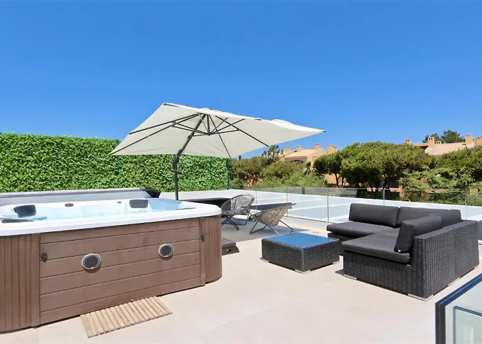 Malibu - Onesix2, Cleverdetails Cd 285 Βίλα *