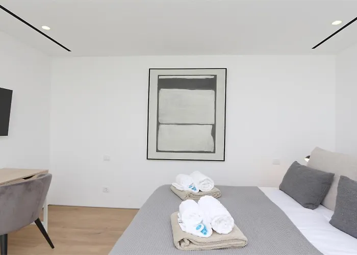 Malibu - Onesix2, Cleverdetails Cd 285 Βίλα Βιλαμούρα